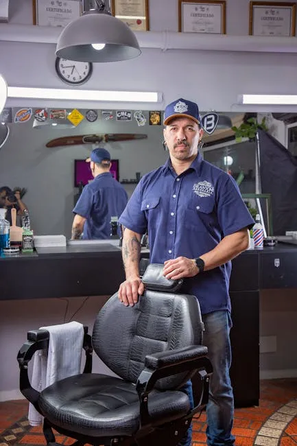 Bram aan het werk in de barbershop in Groningen